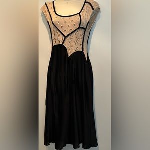 Knitted & Knotted Cream Loose Knit Top & Satin Black Pleated Dress Size XS
